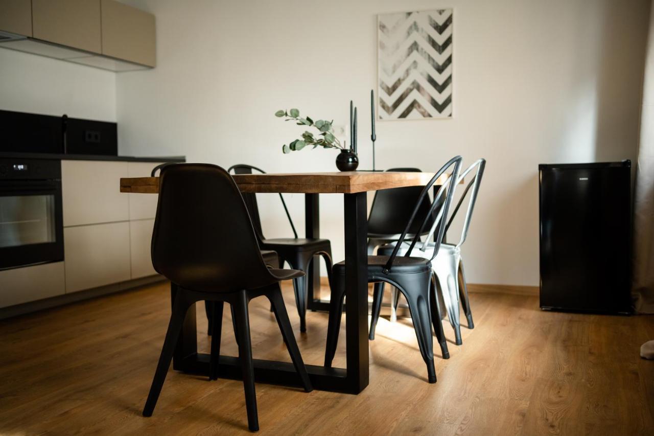 Oldtown Studio Apartment With 2 Bathrooms Düsseldorf Exteriér fotografie