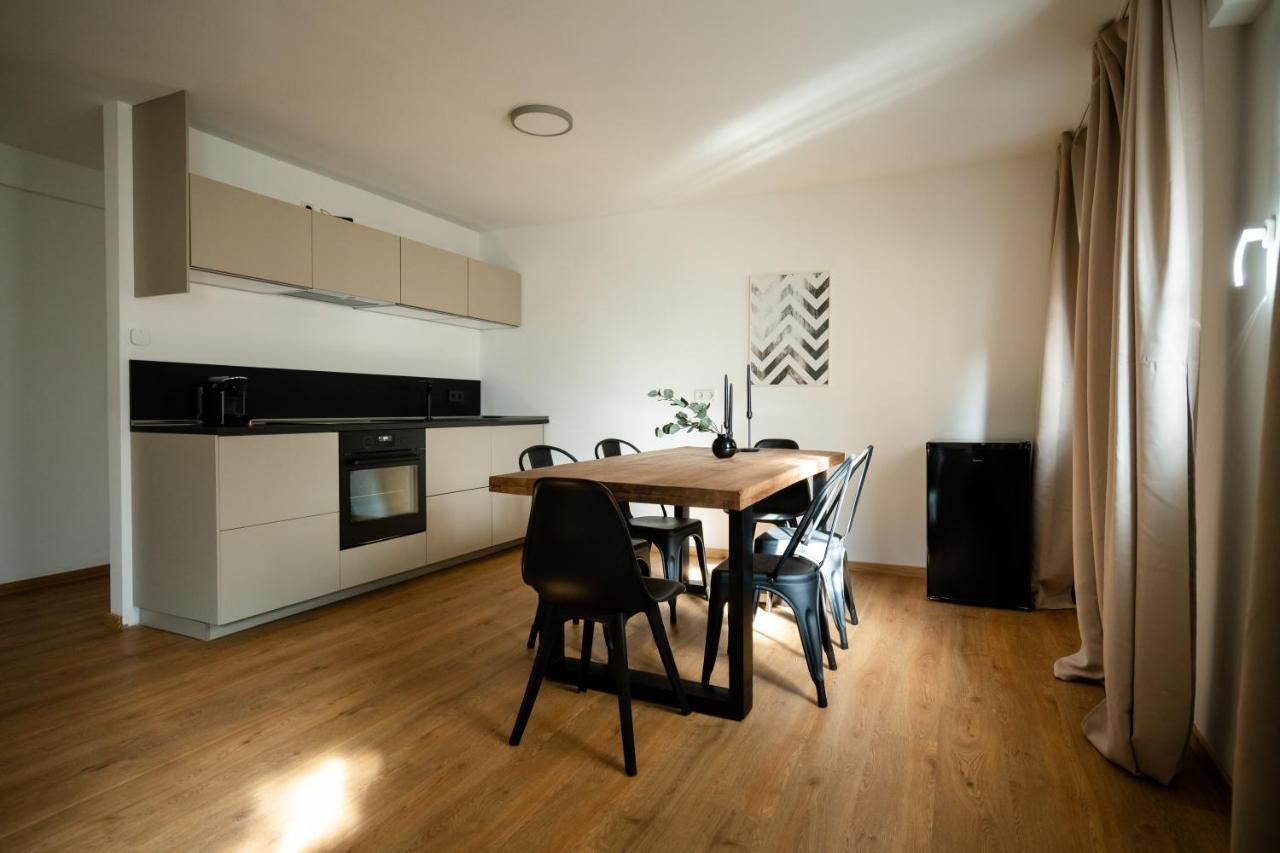 Oldtown Studio Apartment With 2 Bathrooms Düsseldorf Exteriér fotografie