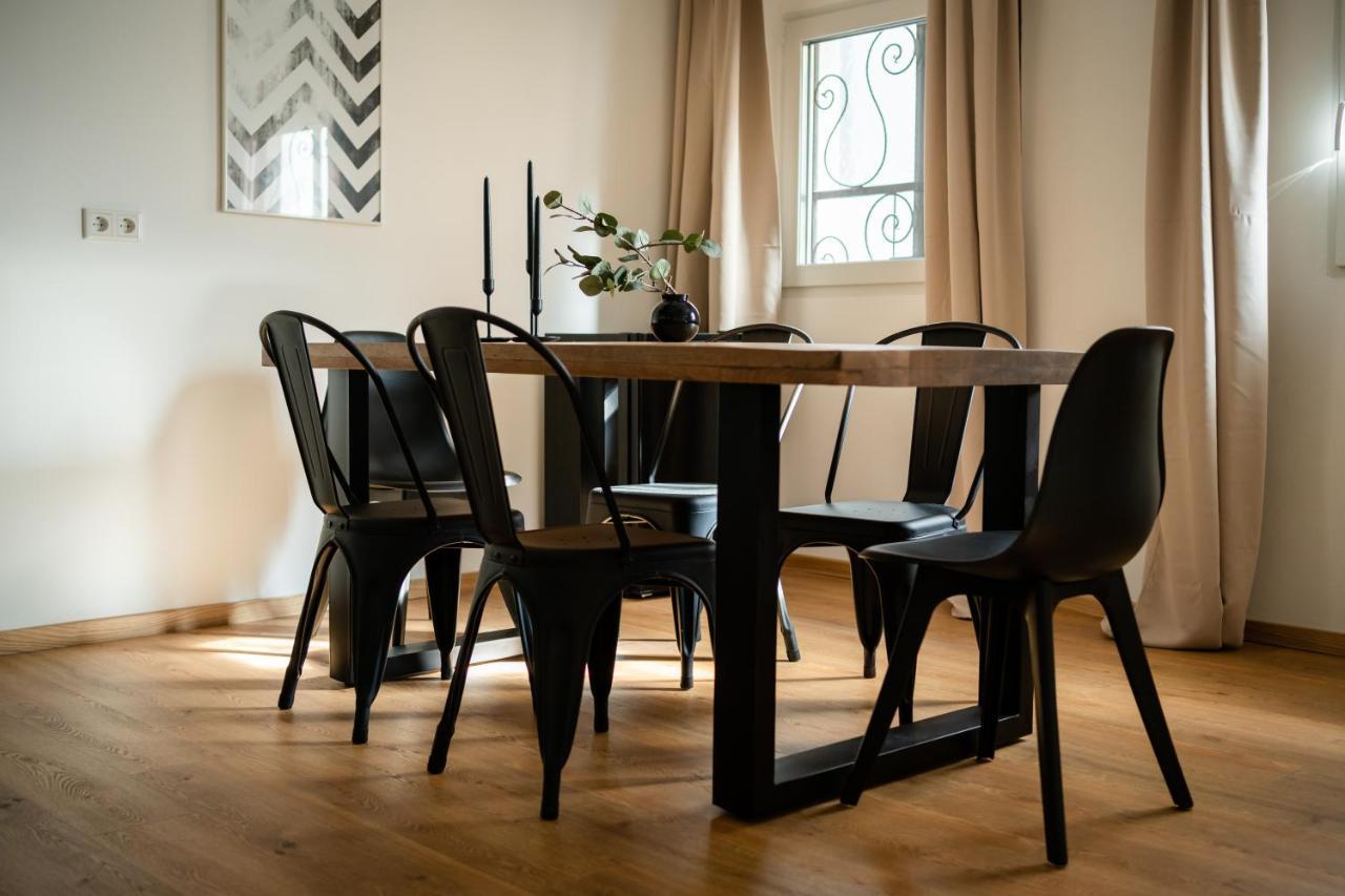 Oldtown Studio Apartment With 2 Bathrooms Düsseldorf Exteriér fotografie